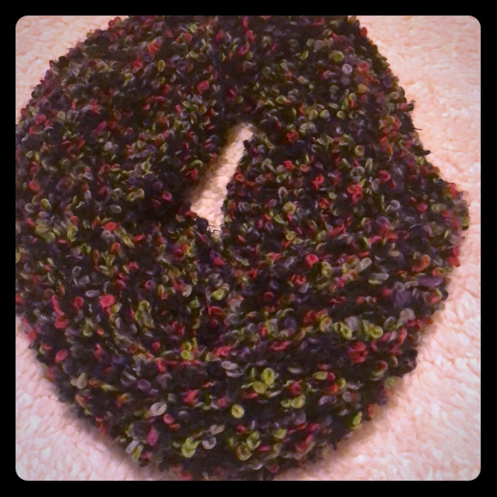 Warm and fuzzy Steve Madden infinity scarf